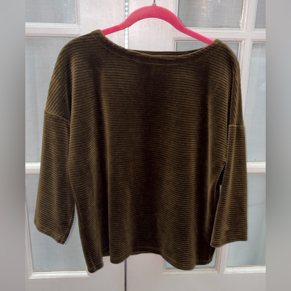 J Jill women’s velvety olive 3/4 sleeve shirt